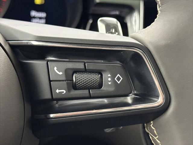 2025 Porsche Macan Macan