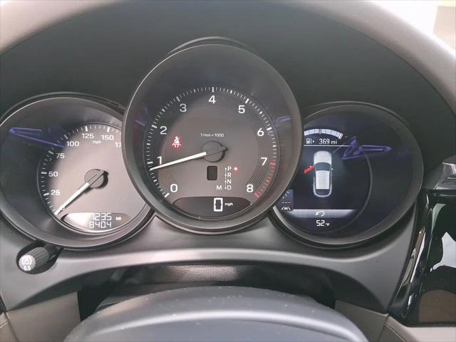 2025 Porsche Macan Macan