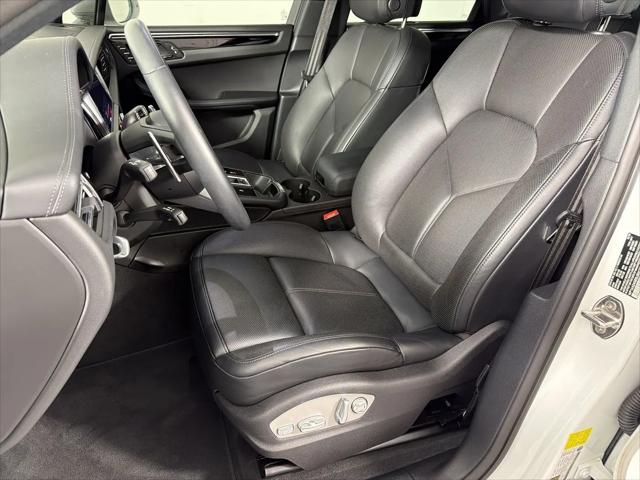 2025 Porsche Macan Macan