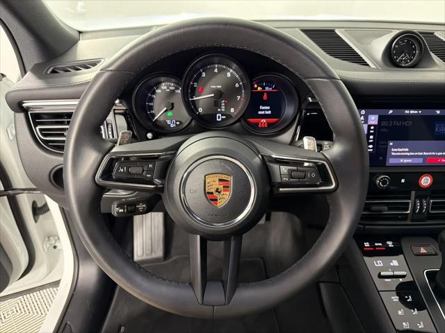 2025 Porsche Macan Macan