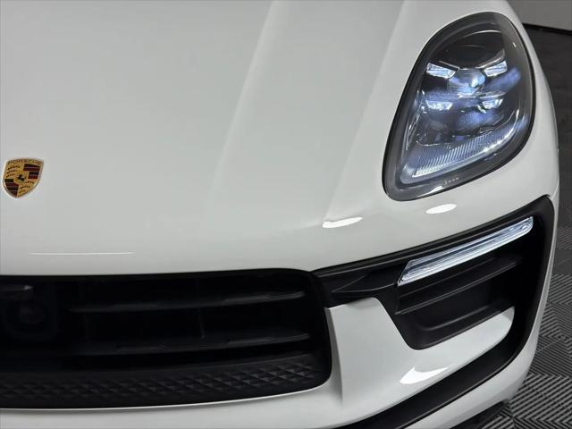 2025 Porsche Macan Macan