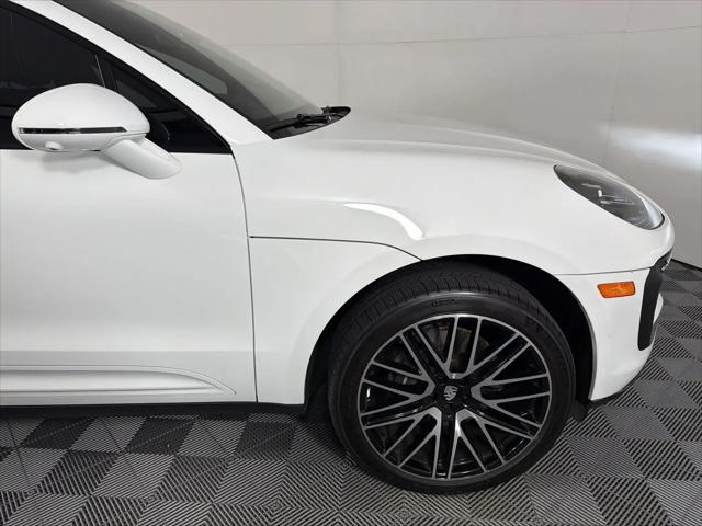 2025 Porsche Macan Macan
