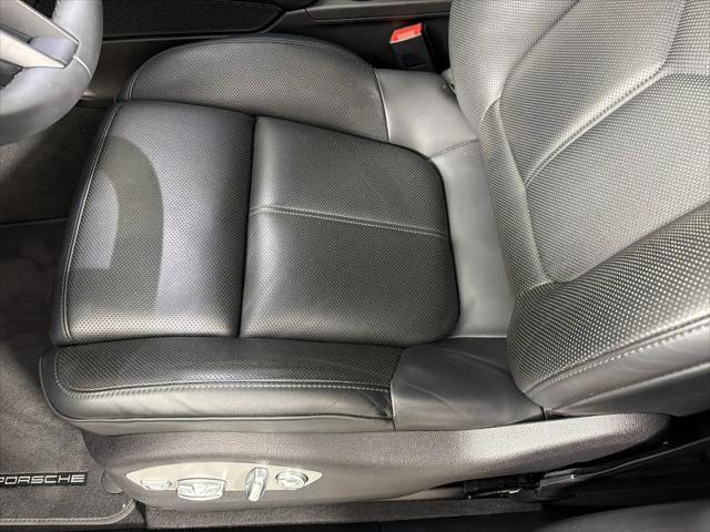 2025 Porsche Macan Macan