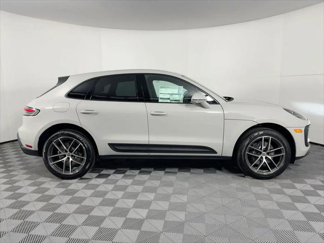 2026 Porsche Macan Macan