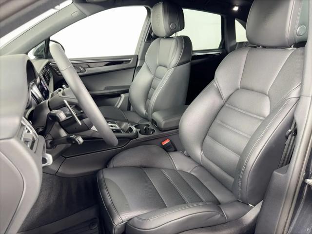 2025 Porsche Macan Macan