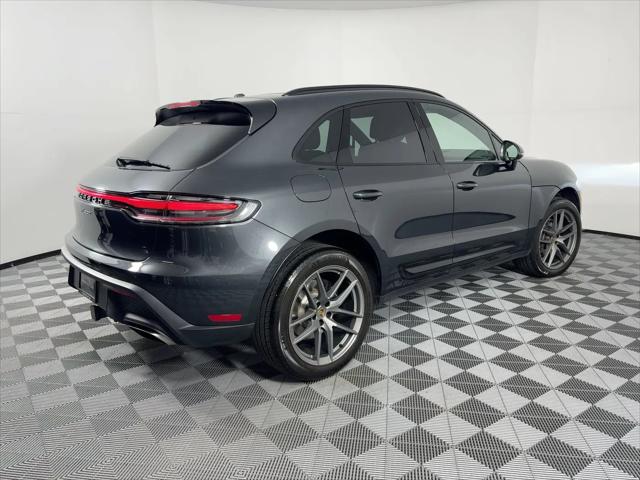 2025 Porsche Macan Macan