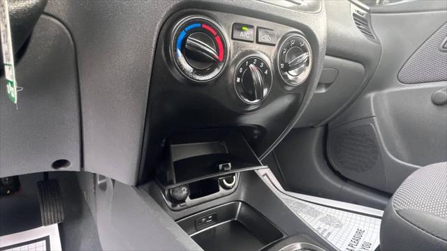 2011 Kia Rio LX