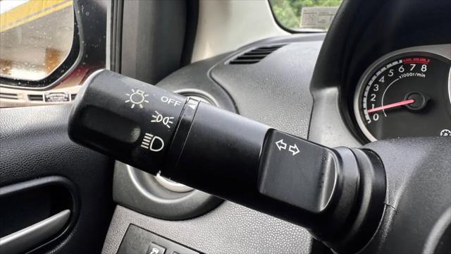 2013 Mazda Mazda2 Sport