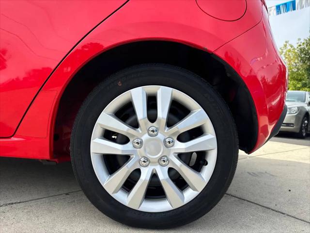 2013 Mazda Mazda2 Sport