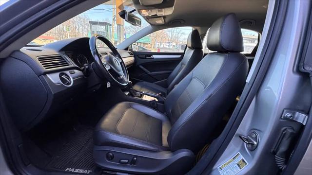 2012 Volkswagen Passat 2.5L SE