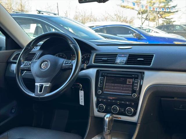 2012 Volkswagen Passat 2.5L SE