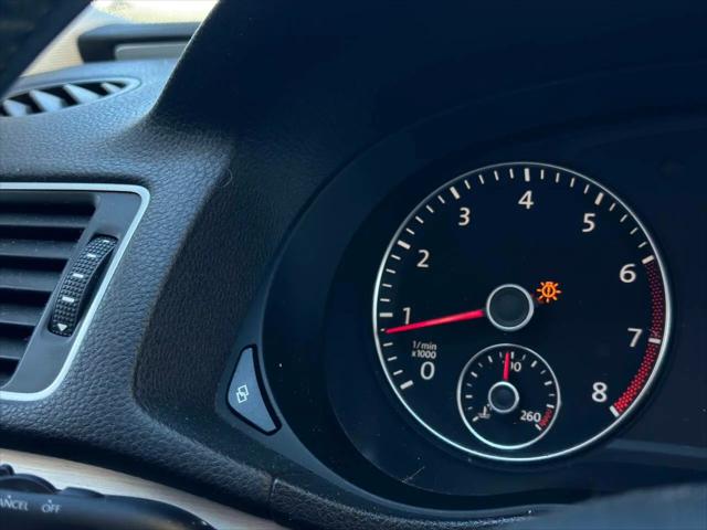 2012 Volkswagen Passat 2.5L SE
