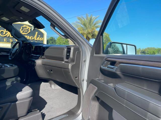 2024 Chevrolet Silverado 1500 4WD Crew Cab Short Bed LT with 2FL