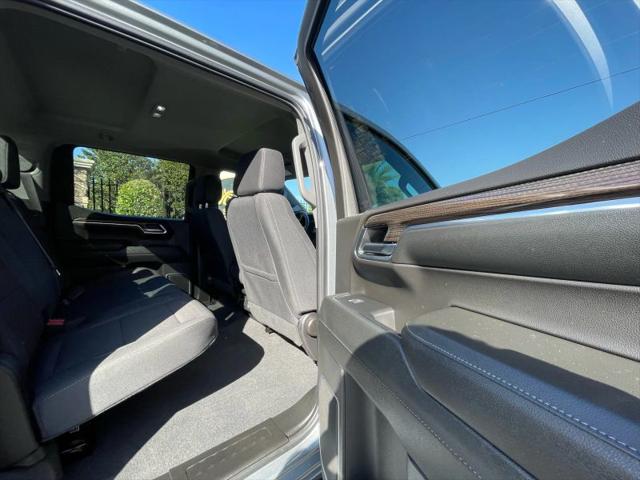 2024 Chevrolet Silverado 1500 4WD Crew Cab Short Bed LT with 2FL