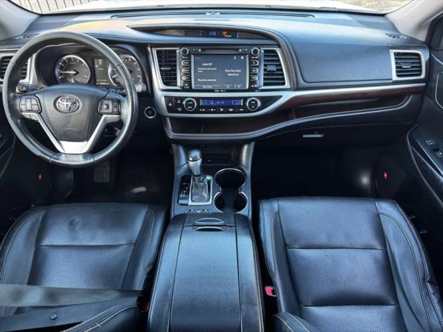 2015 Toyota Highlander Limited Platinum V6