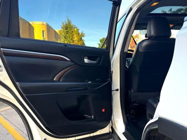 2015 Toyota Highlander Limited Platinum V6