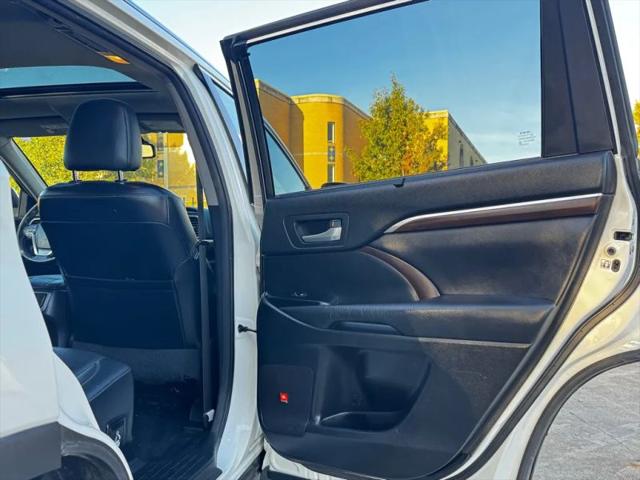 2015 Toyota Highlander Limited Platinum V6