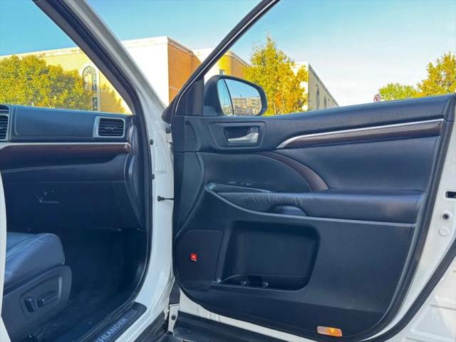 2015 Toyota Highlander Limited Platinum V6