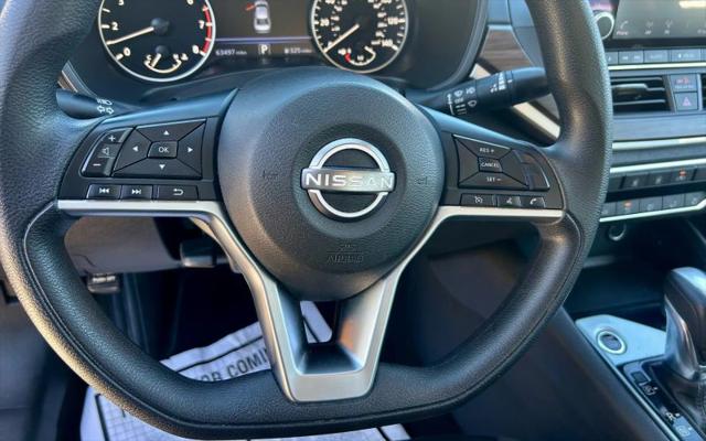 2024 Nissan Altima SV FWD