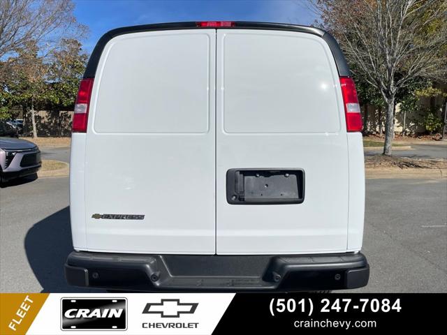 2025 Chevrolet Express Cargo Van RWD 2500 Regular Wheelbase WT