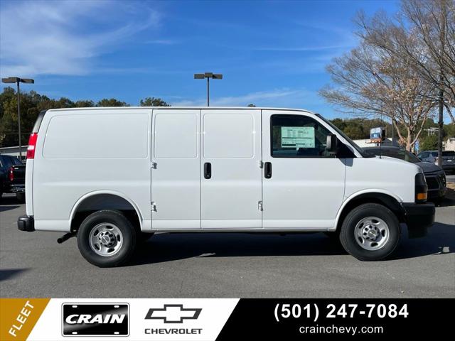 2025 Chevrolet Express Cargo Van RWD 2500 Regular Wheelbase WT