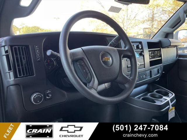 2025 Chevrolet Express Cargo Van RWD 2500 Regular Wheelbase WT