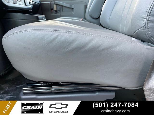 2025 Chevrolet Express Cargo Van RWD 2500 Regular Wheelbase WT
