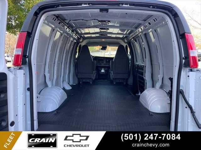 2025 Chevrolet Express Cargo Van RWD 2500 Regular Wheelbase WT