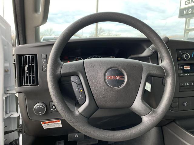2025 GMC Savana Cutaway Work Van