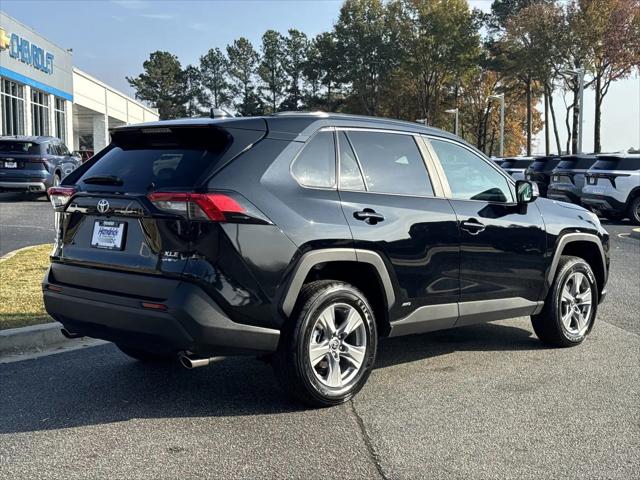 2025 Toyota RAV4 Hybrid XLE