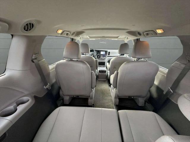 2019 Toyota Sienna XLE 7 Passenger