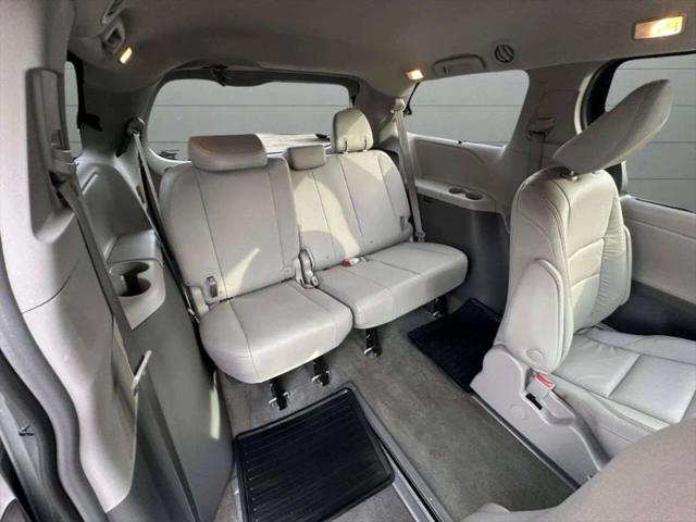 2019 Toyota Sienna XLE 7 Passenger