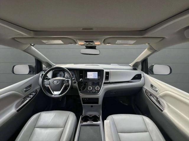 2019 Toyota Sienna XLE 7 Passenger