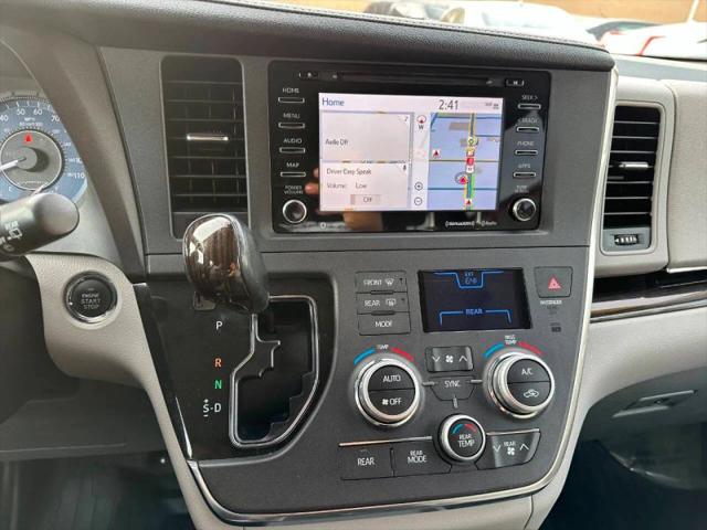 2019 Toyota Sienna XLE 7 Passenger