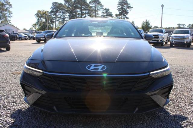 2024 Hyundai Elantra Hybrid Blue