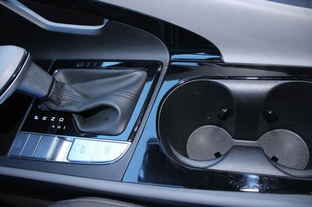 2024 Hyundai Elantra Hybrid Blue