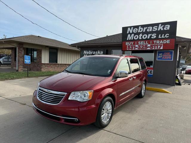 2013 Chrysler Town & Country Limited