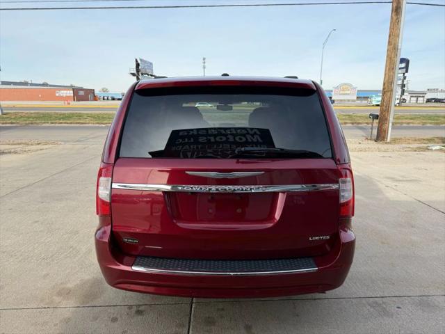 2013 Chrysler Town & Country Limited