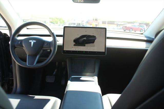2024 Tesla Model Y Long Range Dual Motor All-Wheel Drive