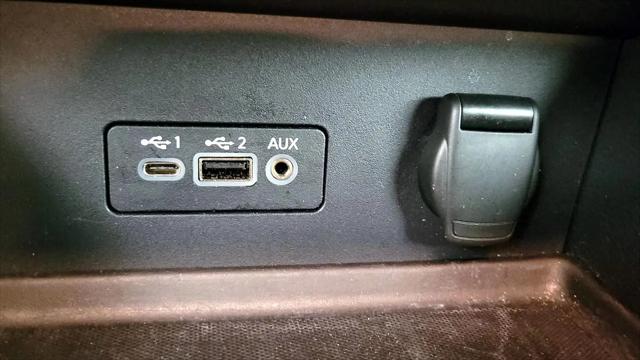 2023 Nissan Sentra SV Xtronic CVT