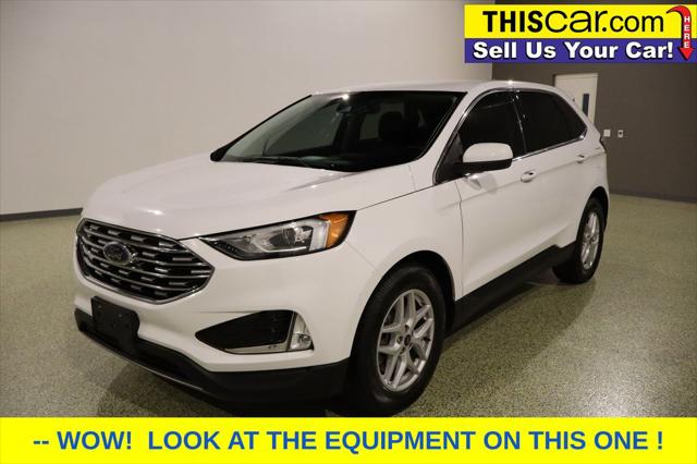 2021 Ford Edge SEL photo 3