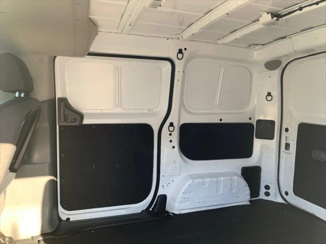 2021 Nissan NV200 Compact Cargo SV Xtronic CVT