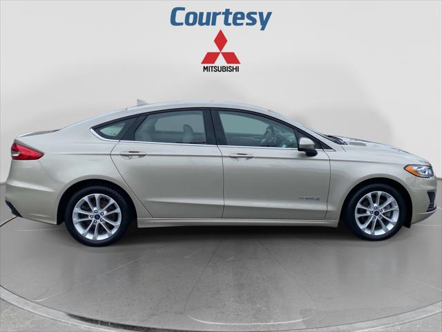 2019 Ford Fusion Hybrid SE