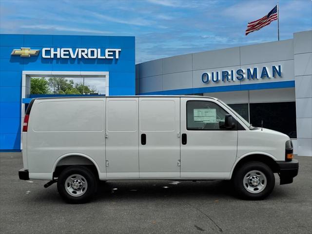 2025 Chevrolet Express Cargo Van RWD 2500 Regular Wheelbase WT