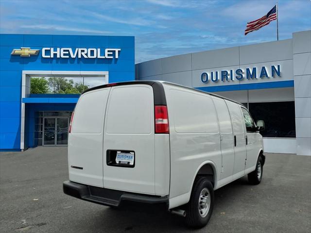 2025 Chevrolet Express Cargo Van RWD 2500 Regular Wheelbase WT