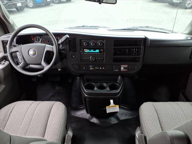 2025 Chevrolet Express Cargo Van RWD 2500 Regular Wheelbase WT