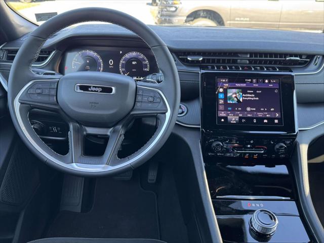 2025 Jeep Grand Cherokee L Altitude X 4x4