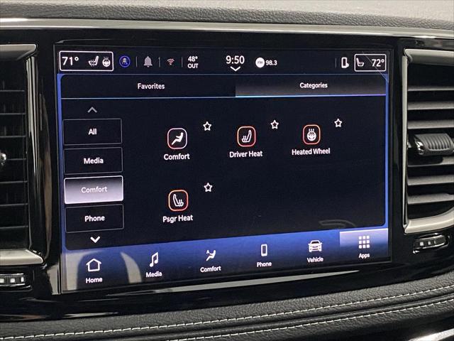 2026 Chrysler Pacifica Select AWD