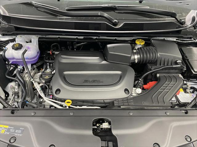 2026 Chrysler Pacifica Select AWD