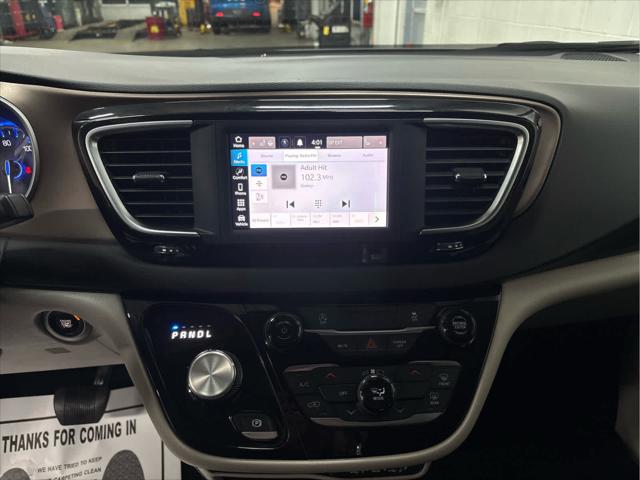 Used 2022 Chrysler Voyager For Sale in Wilmington, OH